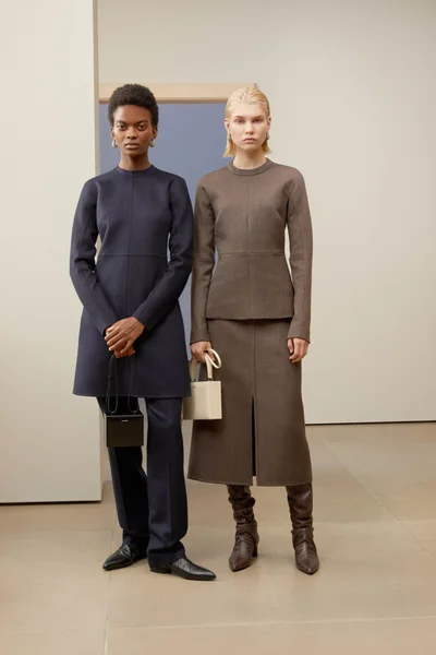 Look 7